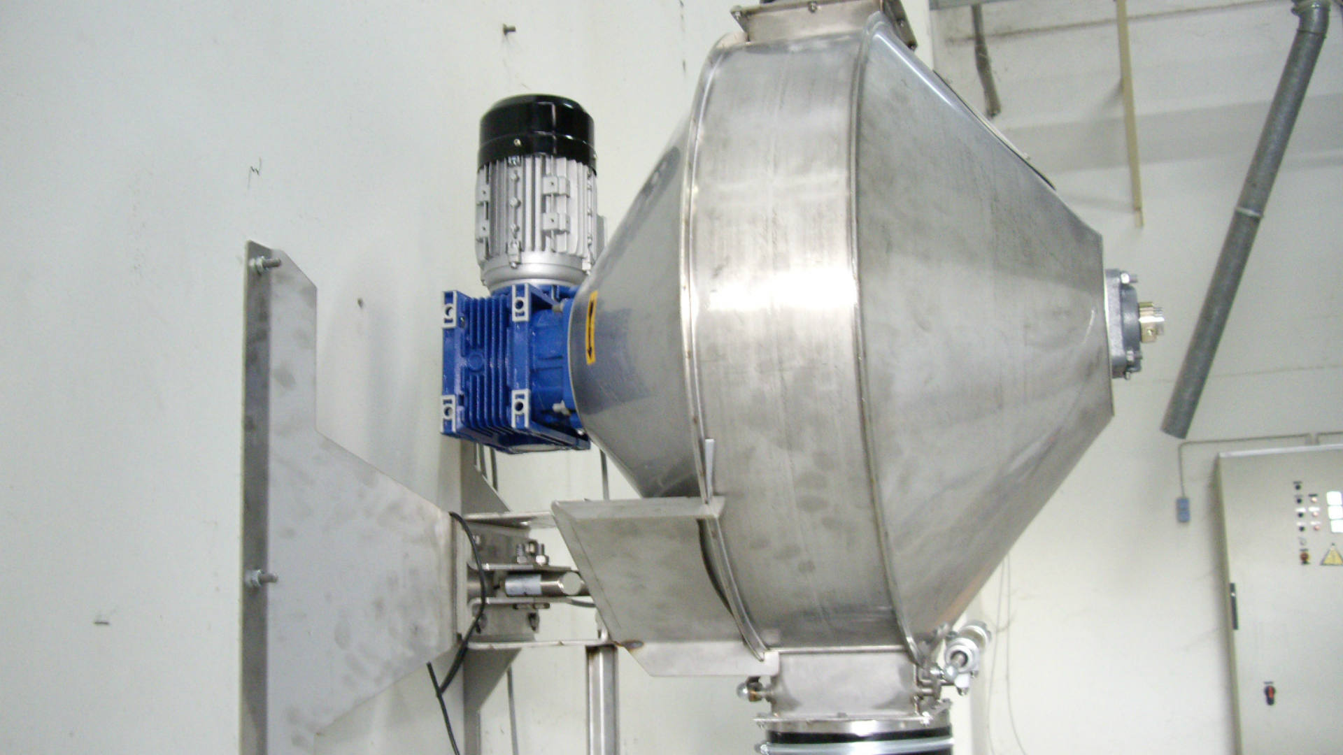 SKIOLD phase feeding with up to five mixtures 