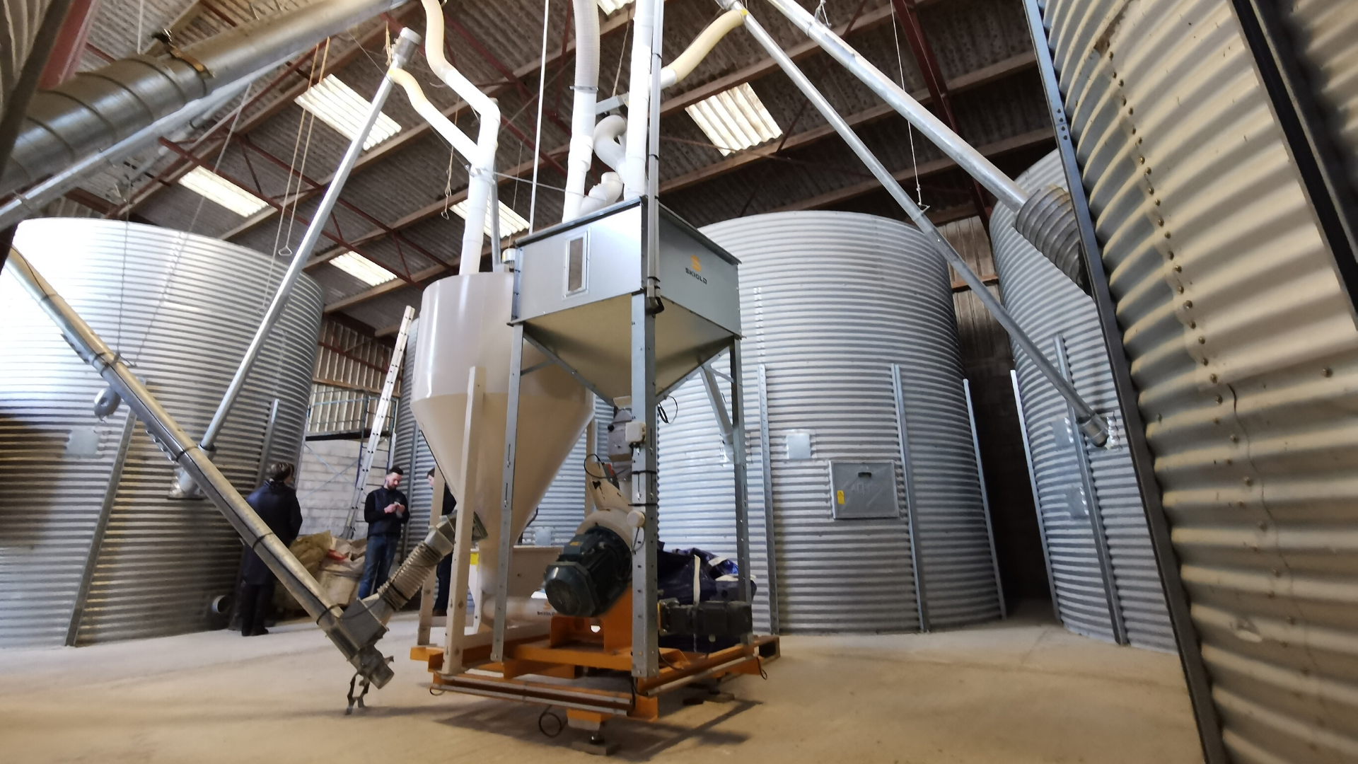 Fabrique d'aliments pour bovins lait en Haute Saône | SKIOLD