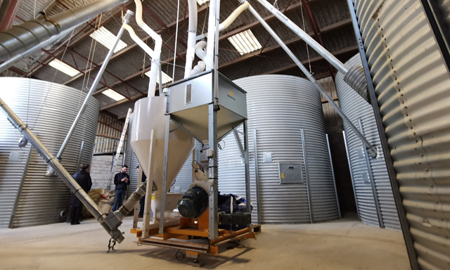 Fabrique d'aliments à la ferme SKIOLD MV600 pour bovins lait | Haute Saône