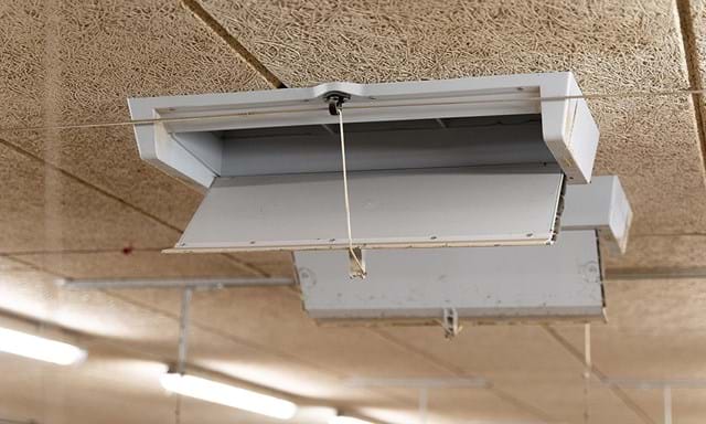 Ceiling inlet for ventilation i pig farms | SKIOLD